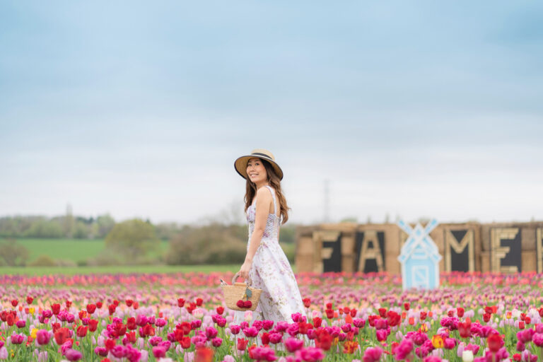 woman_in_tulip_field_London